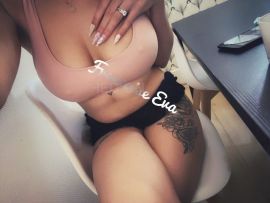 Elena, 26 ans, Bourgoin-Jallieu