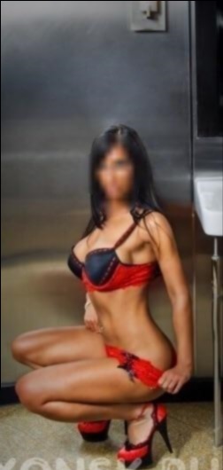 Isotta, 21 ans, Chalon-sur-Saone