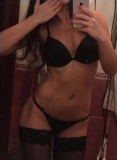 Kelly, 18 ans, Cavalaire-sur-Mer
