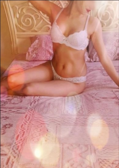 Selena, 21 ans, Loos-en-Gohelle